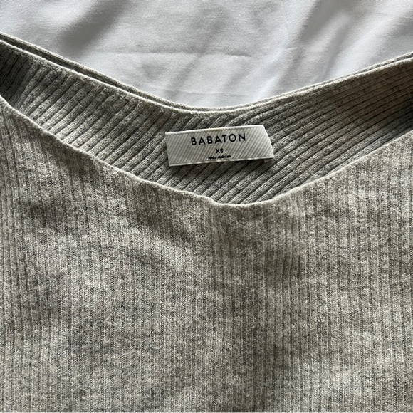 Babaton wool blend sweater in heather gray in size US XS - Picture 3 of 8